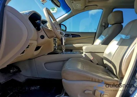 2015 Nissan Pathfinder S from USA, damaged, VIN 5N1AR2MN3FC687053